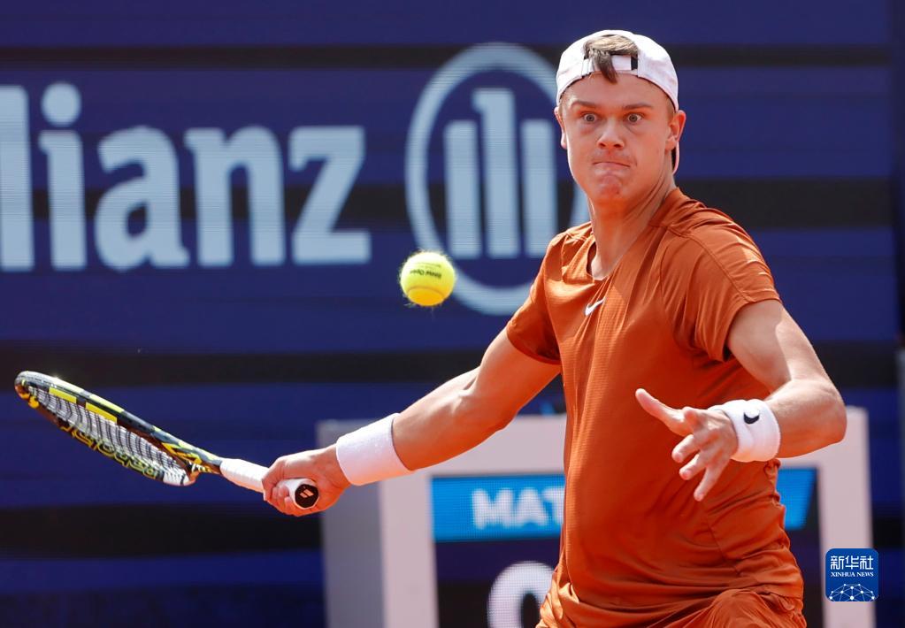 们对比赛的 们对比赛的