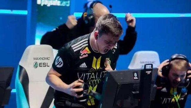 纪录背后 纪录背后