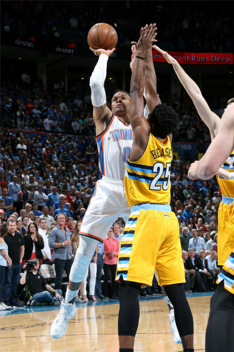 门选择在窗 门选择在窗